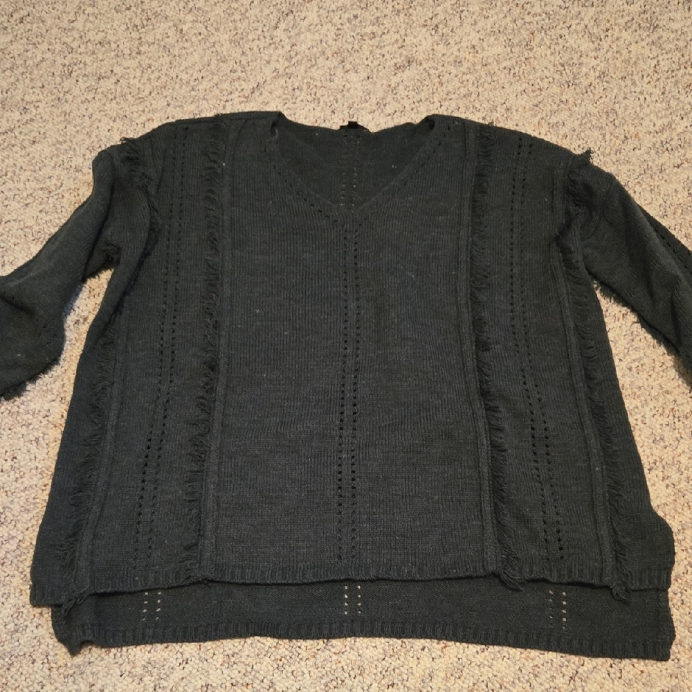 Papermoon Charcoal V-Neck Sweater